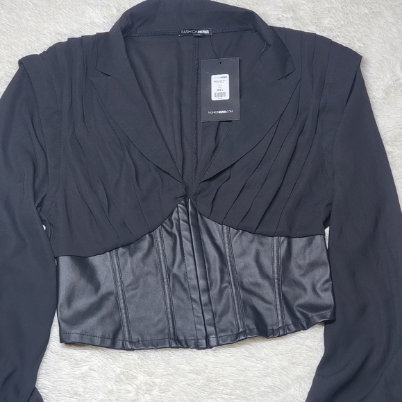 Fashion Nova- When's Happy Hour Corset Blouse - Picture 4 of 4